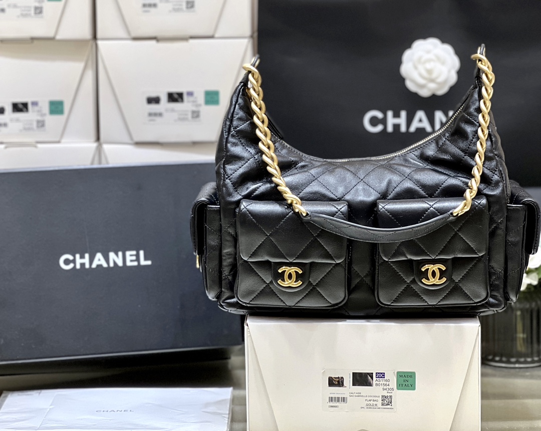 Cruise 2024/25 Maxi Hobo Bag