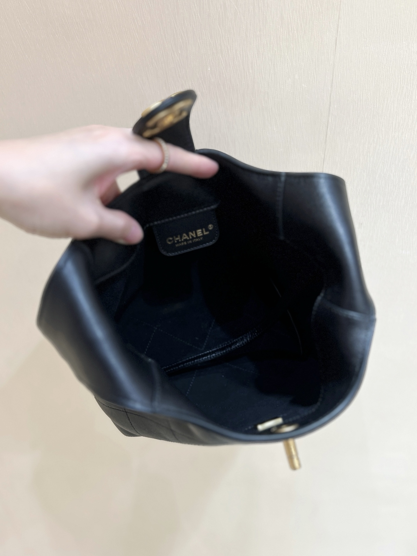 25P Hobo Handbag  
AS5403 Small Size 27*23*21cm - Detail 5