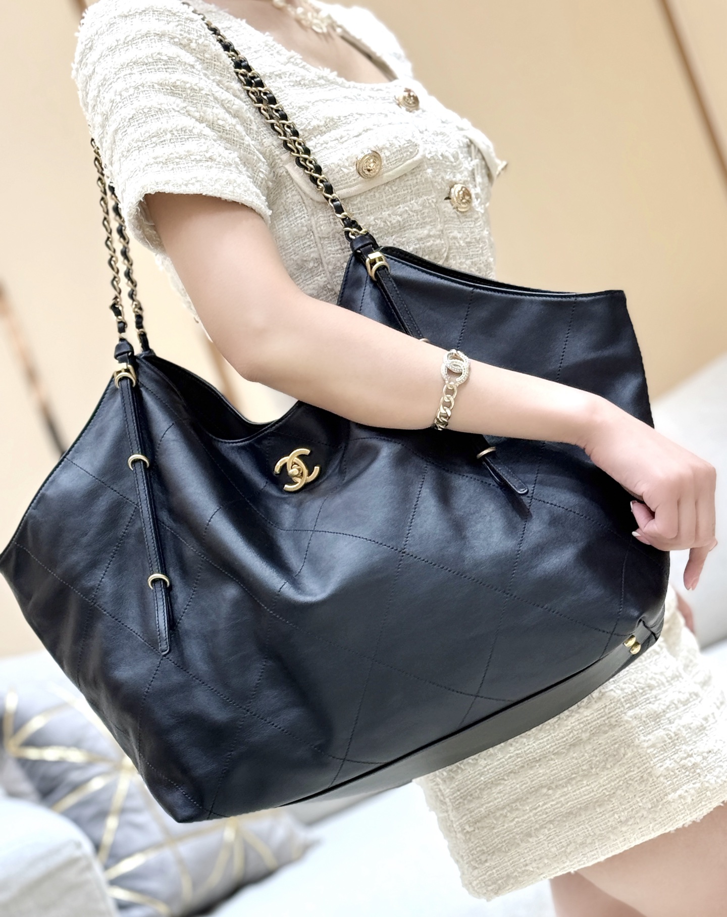 Spring-Summer 2025 Maxi Shopping Bag  
AS5463 Size 36*59*13cm - Detail 9