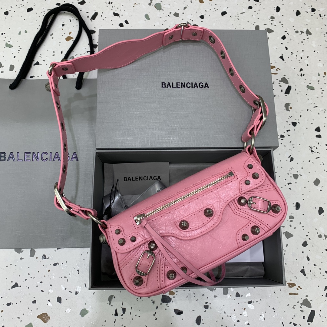 Balenciag Spring 24 · Le cagole Small Bag