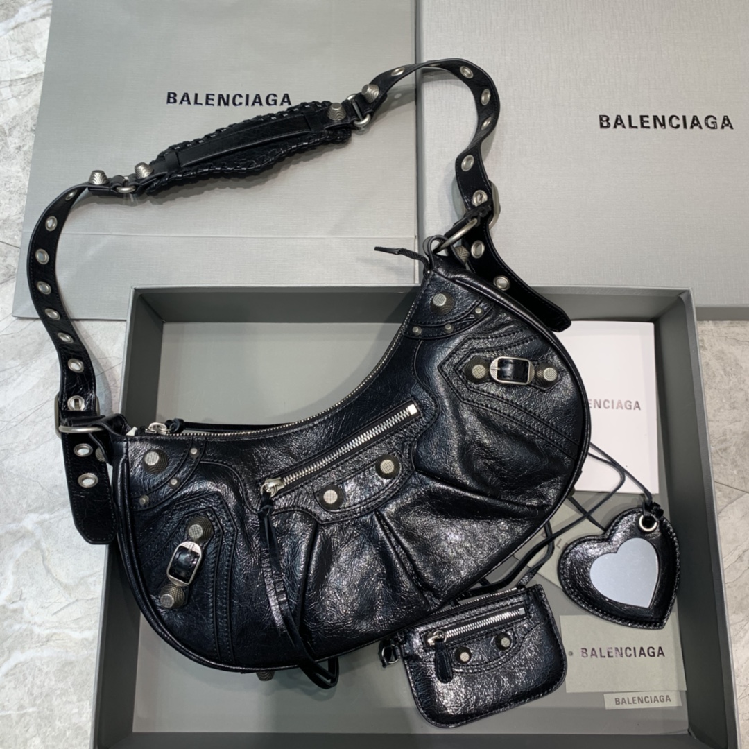 Balenciaga Le Cagole